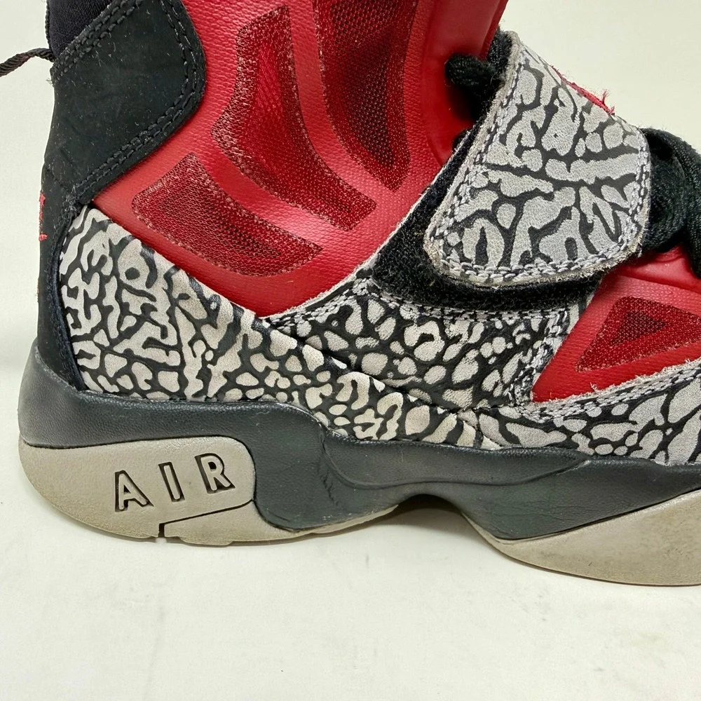 Nike Air Stepback Alabama Crimson Tide PE Red Elephant Print 685527-601 Mens 7Y
